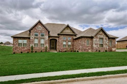 1246 Edinburgh Loop, Springdale, AR 72762-7862