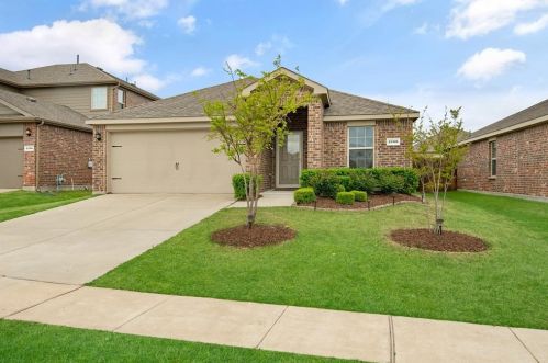 2108 Shady Glen Trl, Princeton TX  75407-2634 exterior