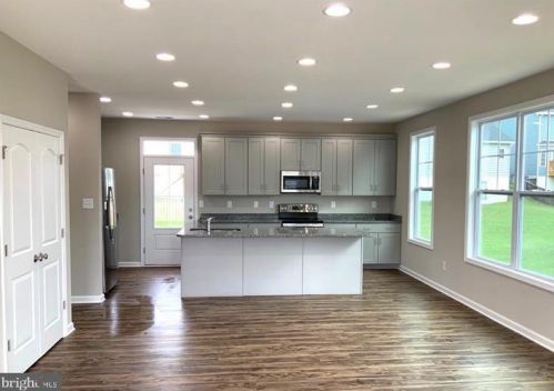 303 Conscription Way, Hedgesville, WV 25427-4451