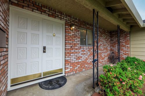 2041 Cumberland Dr, Turlock, CA 95382-2103