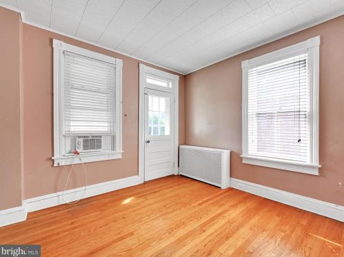 406 Ross St, Lancaster PA  17602-1944 exterior