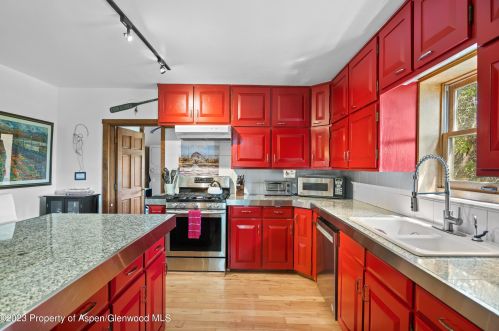 1645 Capitol Creek Rd, Snowmass CO 81654-9337 exterior