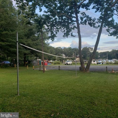 583 Jumpers Hole Rd, Severna Park MD  21146-2637 exterior