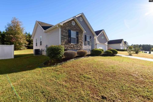 220 Hardwood Loop, Greenwood, SC 29646-4139