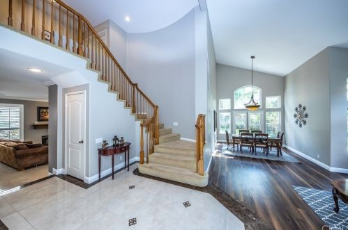 1098 Rexford Ln, Anaheim CA  92808-2333 exterior