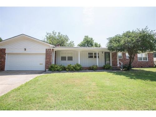 2717 75th East Ave, Tulsa OK  74112-2121 exterior