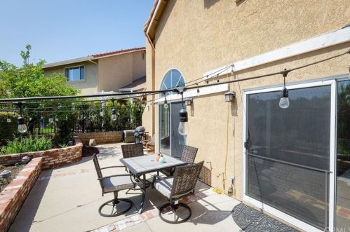 6031 Hackamore Ln, Anaheim CA  92807-4870 exterior