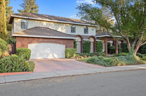 820 Ravenstone Cir, Modesto, CA 95355-4565