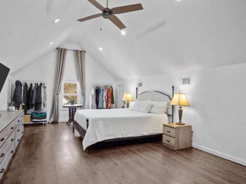 1824 Henderson St, Fort Worth TX 76104-4444 exterior