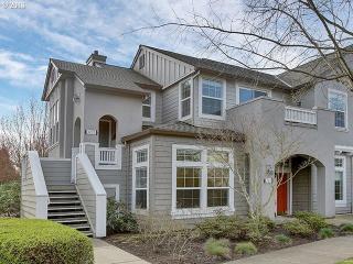 1732 Ashberry Dr, Beaverton, OR 97124-5118