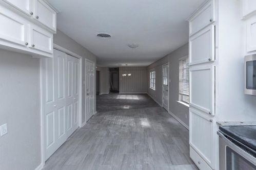 3555 Cromart Ct, Fort Worth TX  76133-1323 exterior