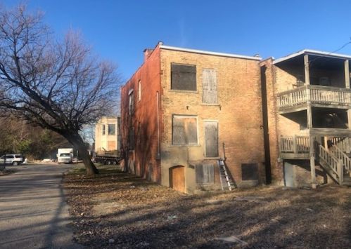 925 Springfield Ave, Chicago, IL 60651-3730