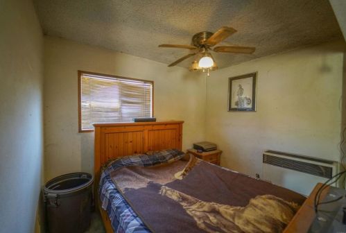11453 Moreno Ave, Lakeside, CA 92040-1438