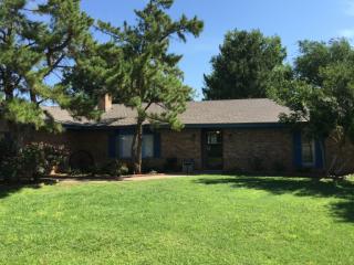 712 Vardo Ln, Lubbock, TX 79403-1816