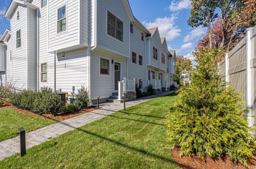1 Howard Ave, Norwalk, CT 06855-1505