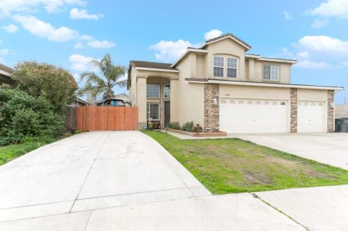 4200 Freitag Way, Elk Grove, CA 95758-6084