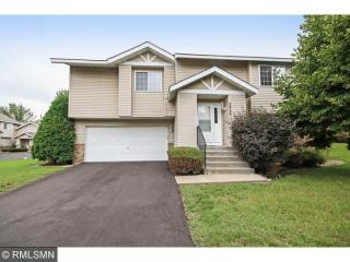 2869 Devonshire Pl, Saint Paul, MN 55125-3965