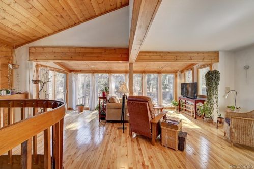 5615 Hatch Dr, Lakewood CO 80439 exterior