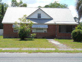 515 Grady St, Blackshear, GA 31516-1403