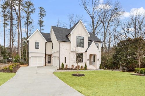 1610 Fearn Cir, Atlanta GA  30319-3512 exterior