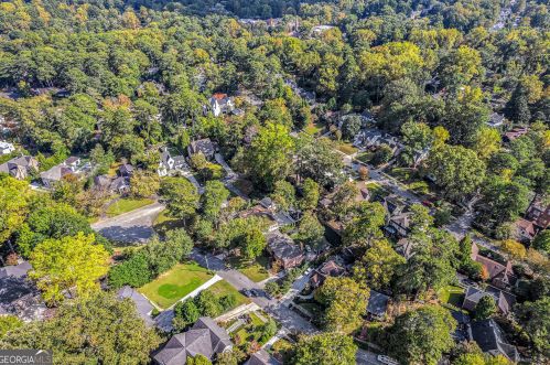 887 Berkshire Rd, Atlanta GA  30324-4929 exterior