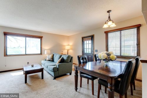 1500 Helmo Ave, Saint Paul MN  55128-5527 exterior