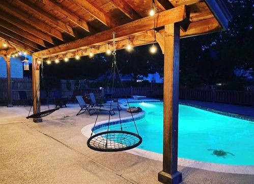 8137 Salt River Rd, Fort Worth, TX 76137-5263