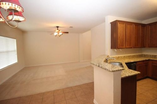 8512 Hunters Trace Ln, Plano TX  75024-7705 exterior