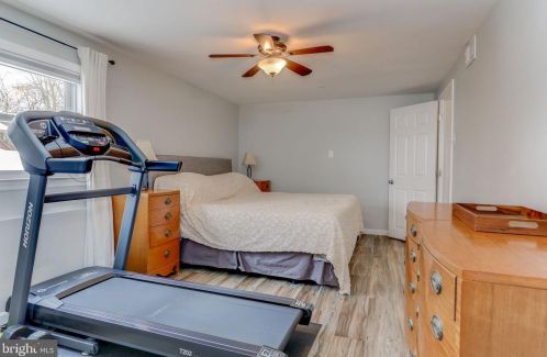 958 Chesterfield Rd, Haddonfield NJ 08033-3615 exterior