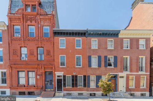 242 21st St, Philadelphia PA  19103-1001 exterior