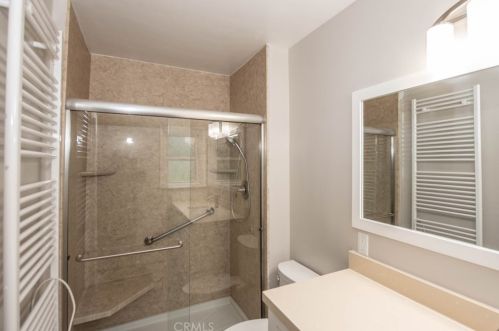 6375 Westview Dr, Riverside CA  92506-5325 exterior