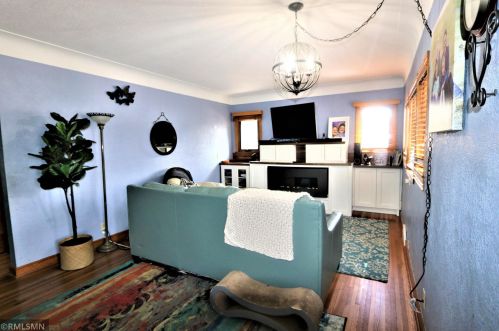 1962 Hazelwood St, Saint Paul MN  55109-4437 exterior