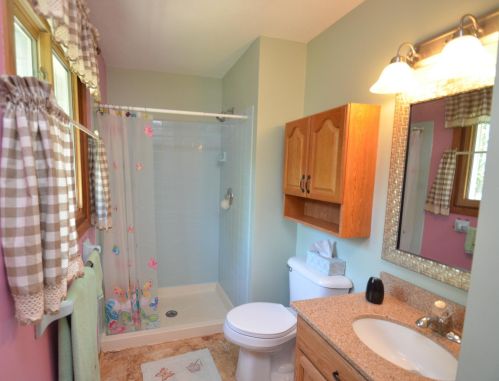 1663 Helena Rd, Saint Paul MN  55128-5524 exterior