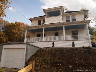 419 School St, Putnam, CT 06260-1349