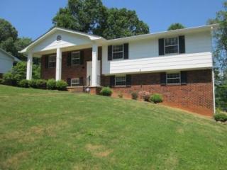 9215 Ramblewood Dr, Harrison, TN 37341-9506