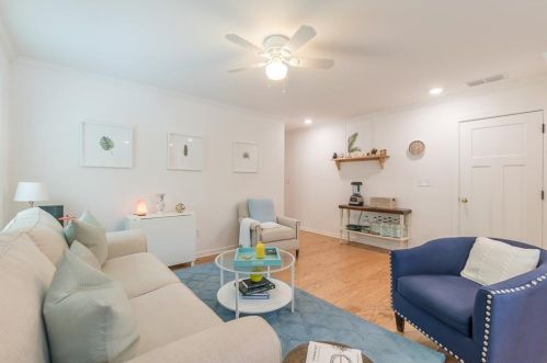 1648 Beacon Hill Blvd, Atlanta GA  30329-2556 exterior