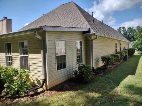 305 Peachtree Cir, Hampton, GA 30228-4937
