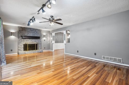 225 Dewinter Ct, Stockbridge GA 30281-4277 exterior