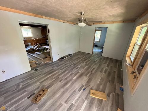 1721 Lickskillet Cir, Epworth, GA 30541-3005