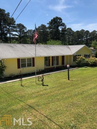 151 Hill Ln, Ellenwood, GA 30294-2805