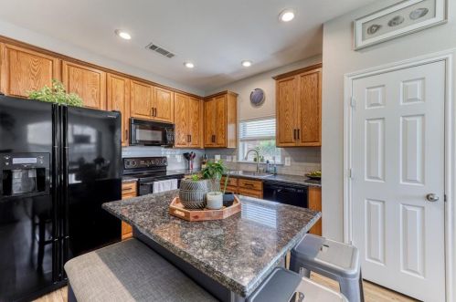 4925 Galley Cir, Fort Worth TX  76135-7016 exterior