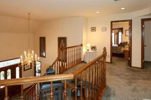 11925 Brookglen Dr, Sandy UT 84092-7149 exterior