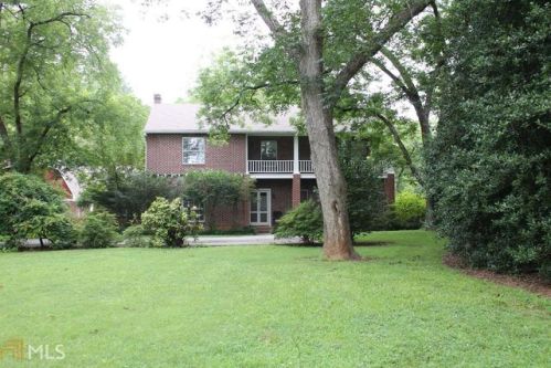 651 Dixie Ave, Madison, GA 30650-1801