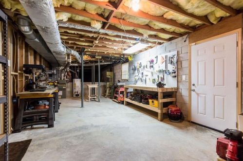 2798 Evans Woods Dr, Atlanta GA  30340-4814 exterior