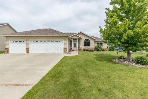 1104 6th Ave, Dilworth, MN 56529-1535