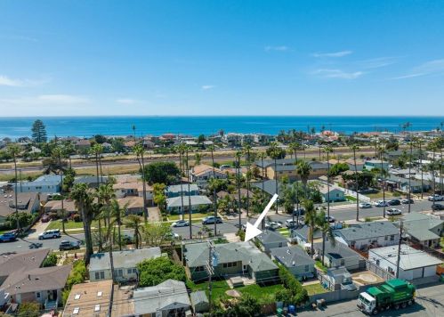 1928 Tremont St, Oceanside, CA 92054-6425
