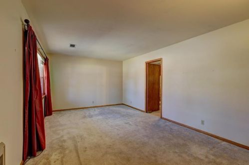 2690 Lakeview Dr, Conyers GA  30094-4942 exterior