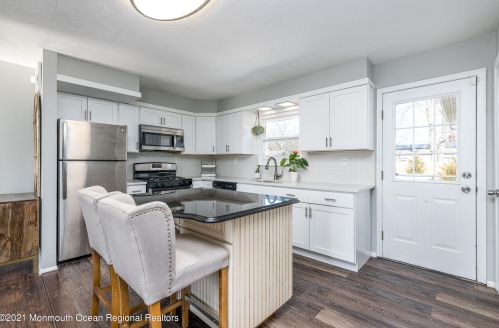 12 Castle Ave, Jackson Twp, NJ 08527-2426