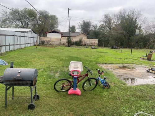 4105 Ramey Ave, Fort Worth TX  76105-2640 exterior