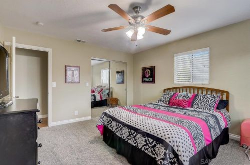 145 El Valle Opulento, Vista CA 92083-7708 exterior